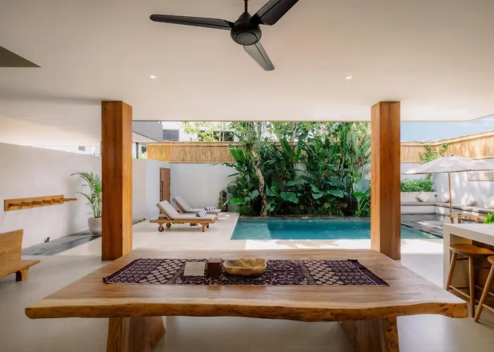 Omilu Bingin * Uluwatu (Bali)