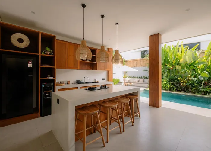 Omilu Bingin Uluwatu (Bali)